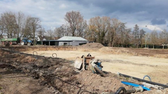 Grondwerken op domein Hernieuwenburg - realisatie nieuw sportcomplex (maart 2021)